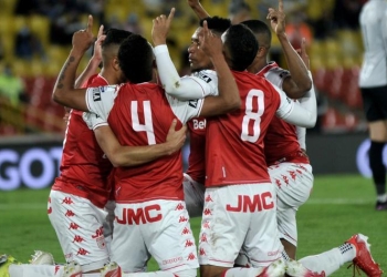 Nóminas confirmadas para Cortuluá vs Santa Fe