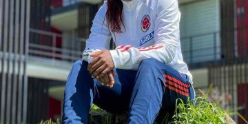 Elizabeth Carabalí se viste de verde para la Liga Femenina