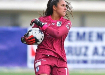 Vanessa Córdoba la guardiana del arco de Gallos