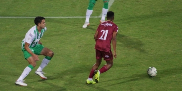 Andrés Ibargüen: entre molestias y ovaciones en el Atanasio