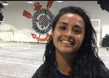 Liana Salazar, en el once ideal de fútbol femenino de Brasil