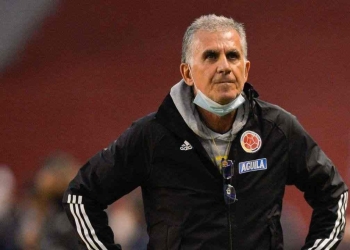 Queiroz responde fuertemente al “cajón” en la Selección Colombia