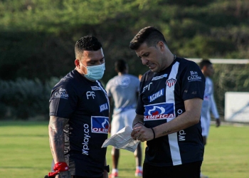 No hubo reunión para sacar a Cruz Real, pero...