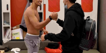 "Es un orgullo estar acá": Díaz, en su primera entrevista en Liverpool