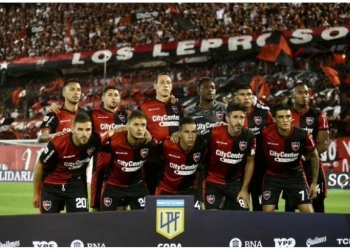 Iván Arboleda y "debut incómodo" con Newell`s en Argentina