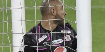 Diego Novoa y otro problema con el representante de Marino Hinestroza