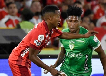 Yaliston Martínez: de ser recogepelotas a ser titular en el Pascual Guerrero