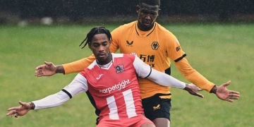 Yerson Mosquera saldría de Wolverhampton: ¡Le buscan club!