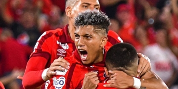 Luis Sánchez: regreso con gol y dedicatoria a Juan Carlos Osorio