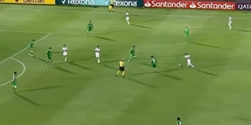 Video | Misil al área de Atlético Nacional y 2 – 1 a favor de Olimpia