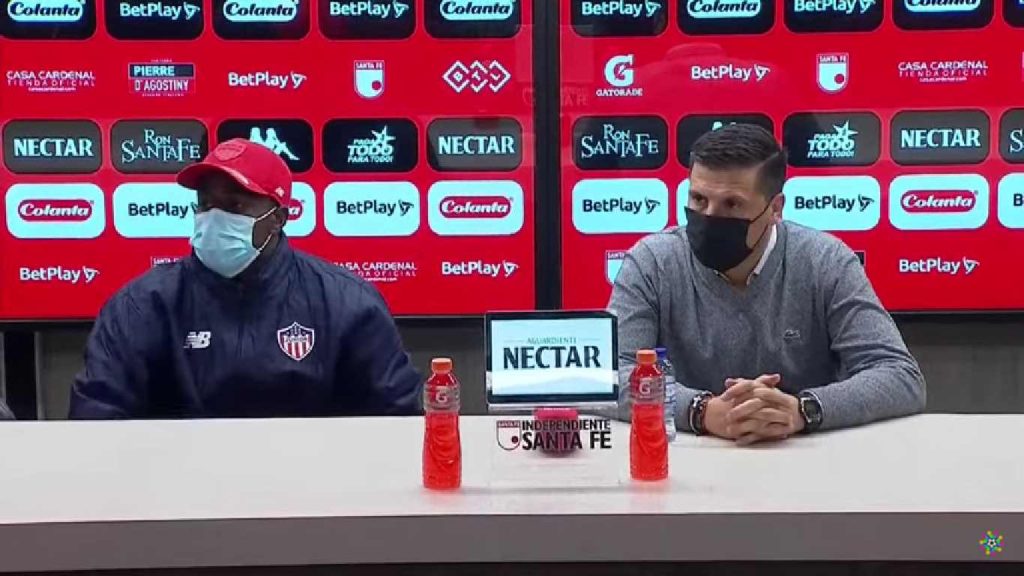 "Nunca me había tocado un DT así": Valencia elogió a Cruz Real