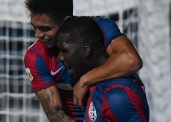 Partido con 7 goles y uno lo hizo Cristian Zapata