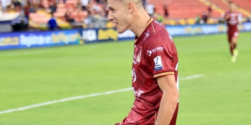 Gustavo Ramírez fue presentado en su nuevo club