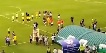 Video: silbidos a Deportivo Cali y la triste salida de la cancha