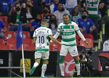 ¡Golazo de volea de Hárold Preciado a Cruz Azul!