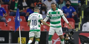 ¡Golazo de volea de Hárold Preciado a Cruz Azul!