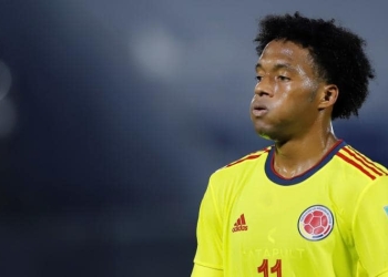"Son unos desubicados": Carlos Antonio Vélez criticó a Cuadrado