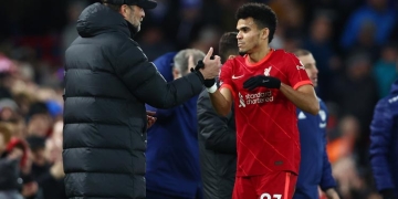 ¡La euforia de Klopp tras goleada de Liverpool y el abrazo a Luis Díaz!