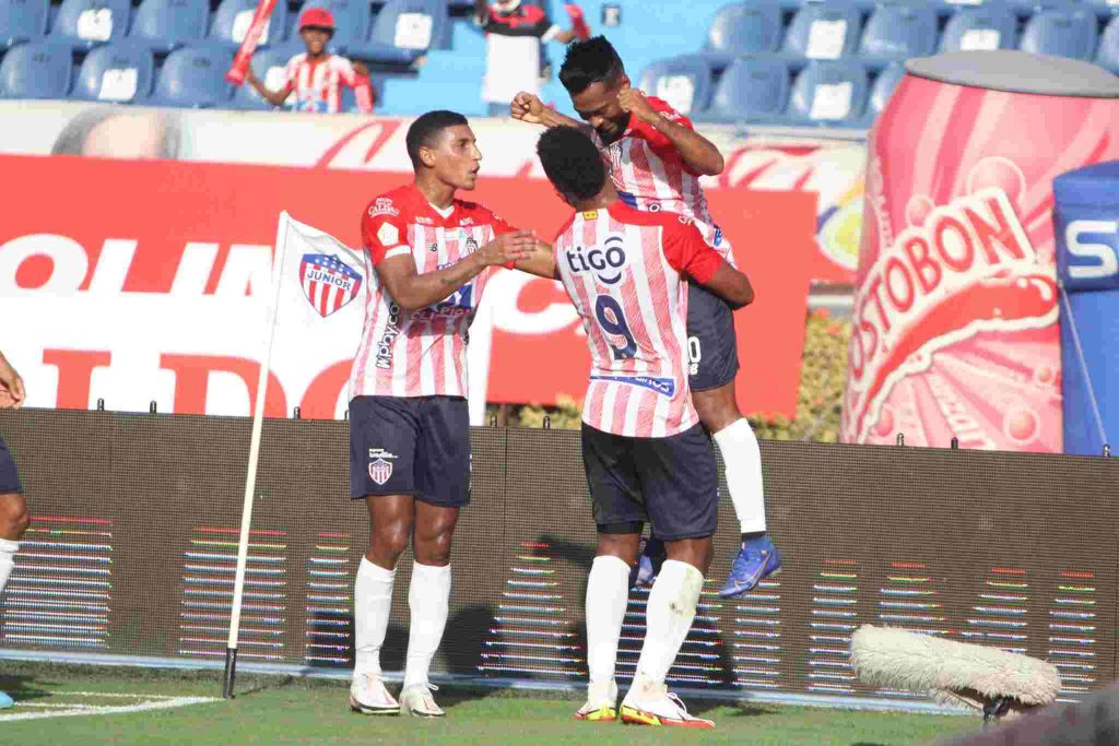 'Cariaco' González: 100 partidos en Junior y un gran nivel
