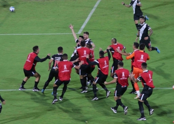 Los hinchas de Nacional y sus acusaciones compartidas