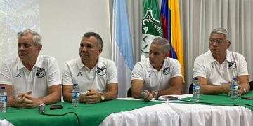 «Yo no hubiera hecho la renovación de Ángelo Rodríguez por 2 años»