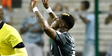 Dupla que vuelve a funcionar: ¡Pase de Teo, gol de Yony González!