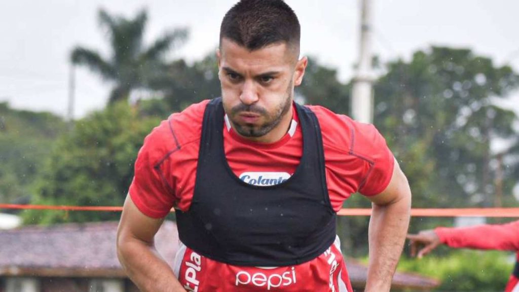 iago-falque-america-de-cali-entrenamientos