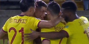 James: del penalti errado a su segundo gol en la Eliminatoria en la repetición