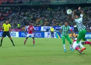 EL VAR que tanto lamentan en Santa Fe contra Nacional