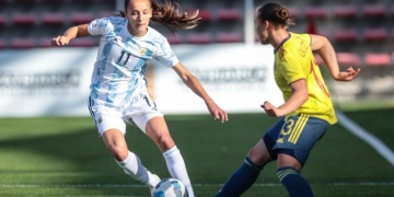 La Selección Colombia realizó un flojo debut en el Sudamericano Femenino sub-20 2022 de Chile ante su similar de Argentina.