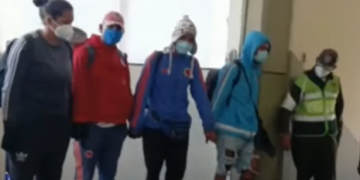 Violencia internacional: hinchas de Cali y Junior se enfrentaron en Bolivia