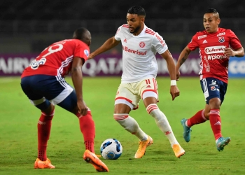 Medellín pinchó en Pereira y cayó ante Internacional