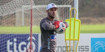 Sebastián Viera: "Los hacemos m..." y defensa a un compañero