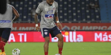 Junior y una preocupante falta de volantes