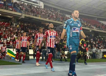 No son Uribe y Giraldo: Junior dejaría ir a dos jugadores