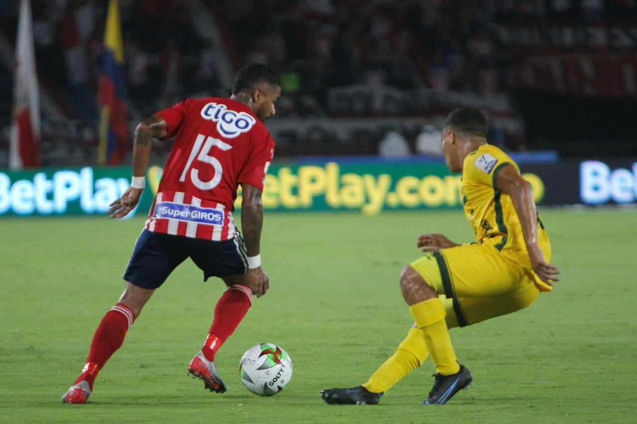 Las múltiples bajas de Junior para enfrentar a Santa Fe