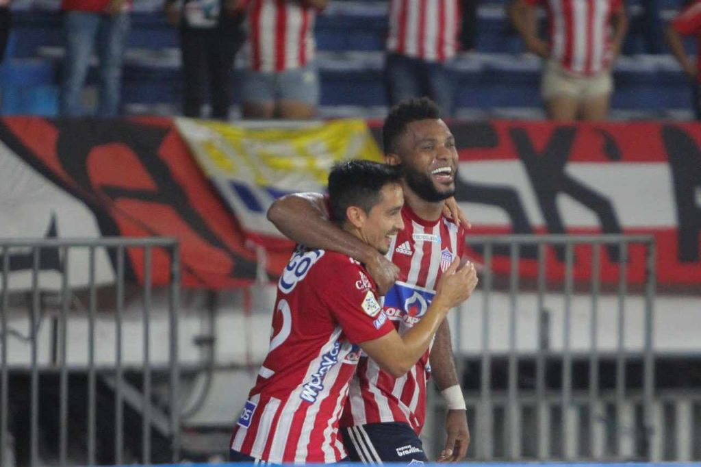 Junior: ¿Los suplentes pueden dar una mano?