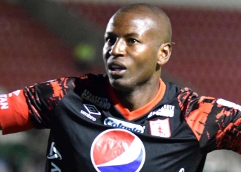 Adrián Ramos y 3 partidos seguidos marcando con América