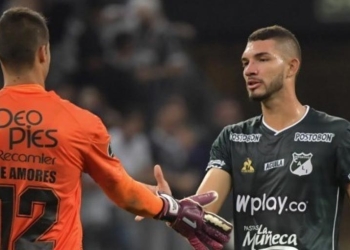 Famoso periodista brasilero: “Caldera fue el mejor en la cancha para Corinthians”