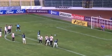 ¡Así se marca de penalti! Kevin Velasco acertó ante Always Ready