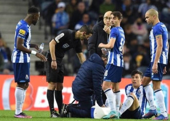 Matheus Uribe sufrió una lesión con el FC Porto