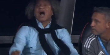 ¡Enojo de Gamero por el tercer gol recibido en el Pascual!