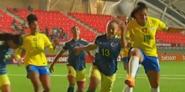 ¿Gol con la mano a la Selección Colombia sub-20 Femenina?
