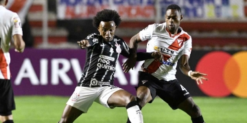 Always Ready impone condiciones en Bolivia y superó a Corinthians