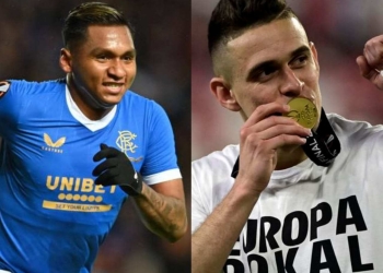Alfredo Morelos y su felicitación a Rafael Santos Borré después de la final
