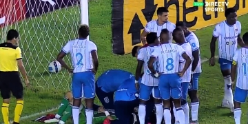 Tribuna del DIM agrede al arquero de 9 de Octubre