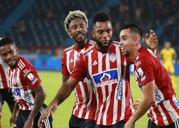 Junior: Obligado a ganar tras un duro golpe