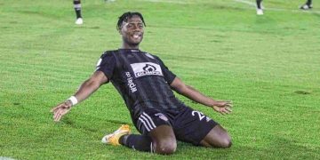 Oficial: Dany Rosero fue presentado en su nuevo equipo