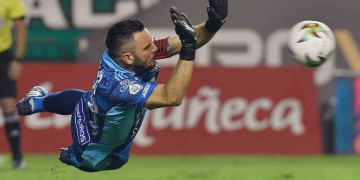 Los partidos que se perderán Viera y Bacca después de las expulsiones