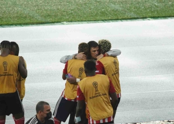 "Juan Cruz Real le entregó el control del equipo a..."